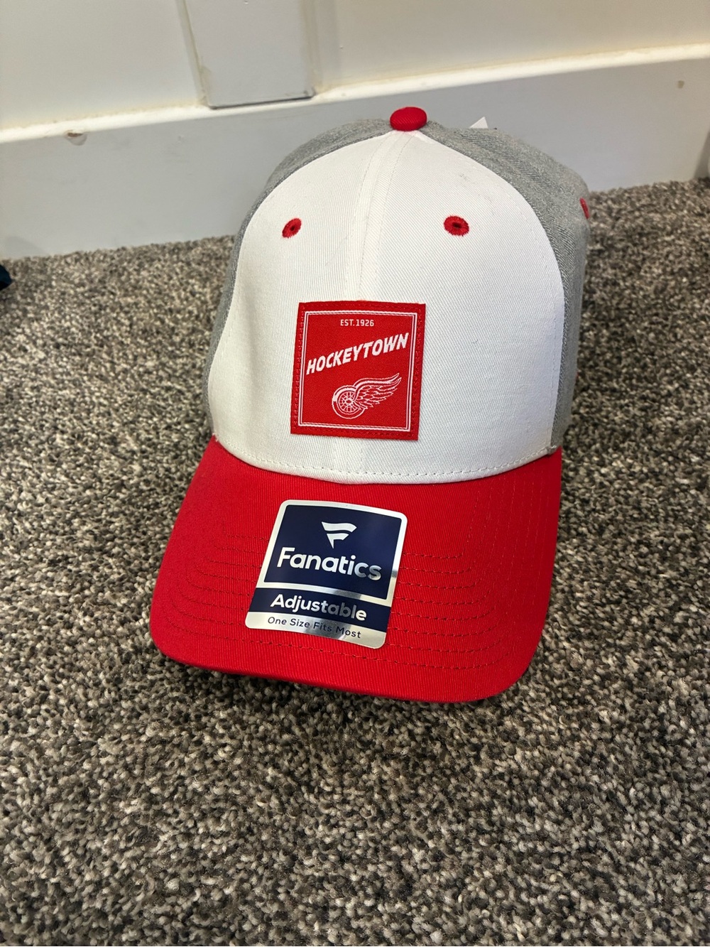 Fanatics Detroit Red Wings Red, White & Gray Hockeytown Cap